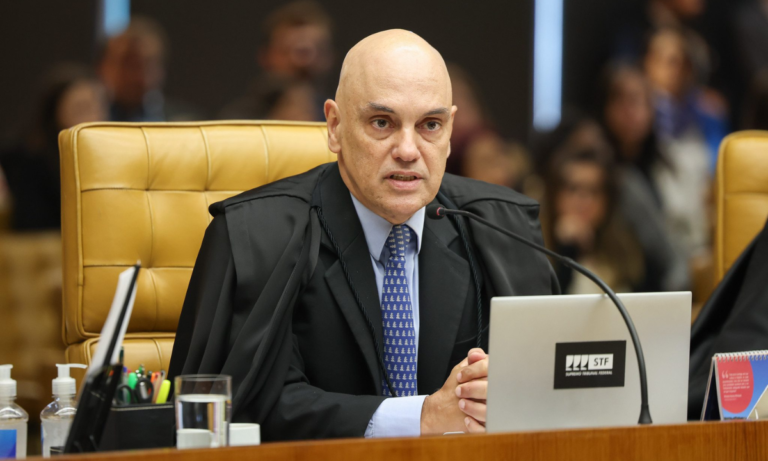 Mensagens de Vorcaro colocam Moraes no centro de nova crise no STF
