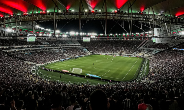 Flamengo e Fluminense são investigados por possível superlotação no Maracanã