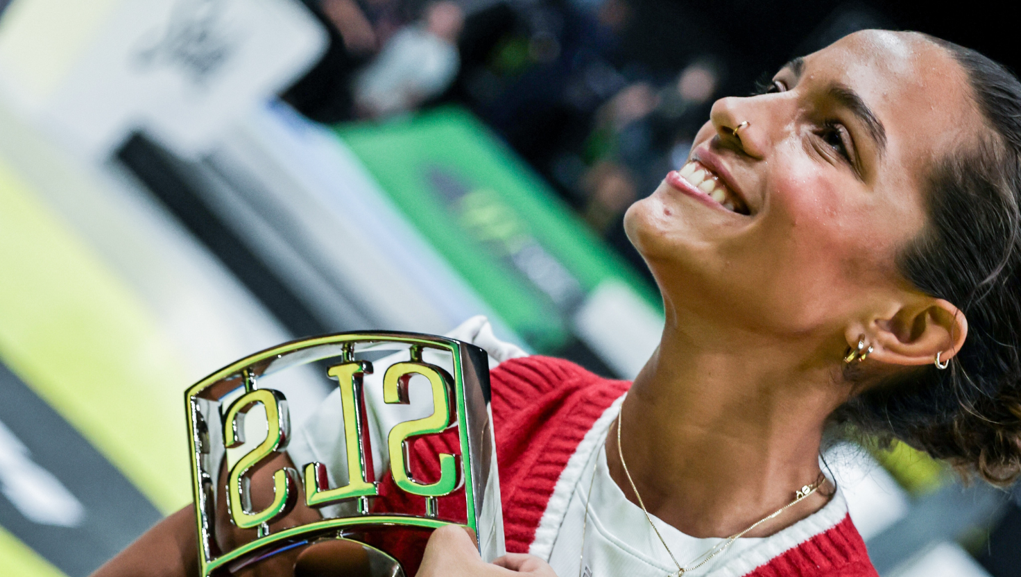 Rayssa Leal vence etapa da SLS no Rio e fica perto de novo título