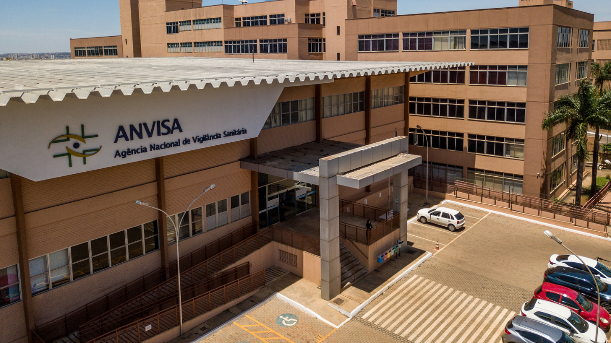 Anvisa manda recolher remédio falsificado usado contra câncer de mama