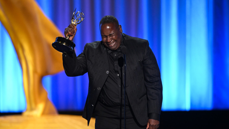 Emmy 2026: The Pitt vence três prêmios na segunda noite