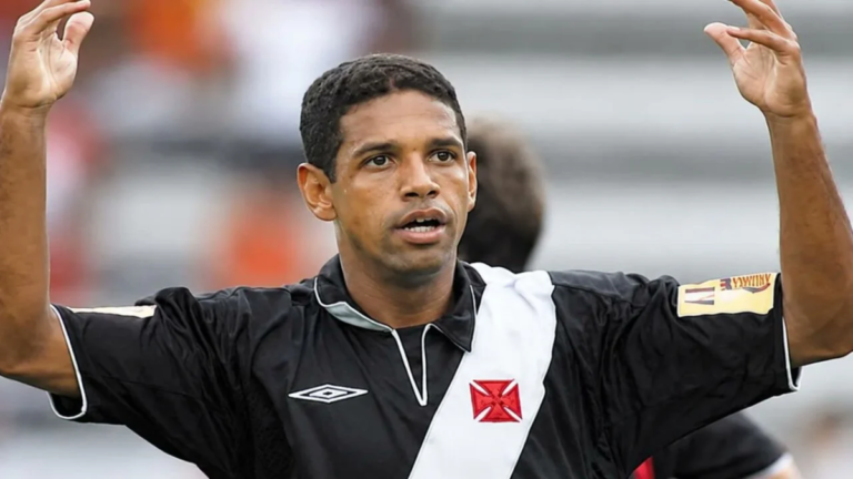 Henrique, ex-zagueiro campeão pelo Vasco, morre aos 49 anos