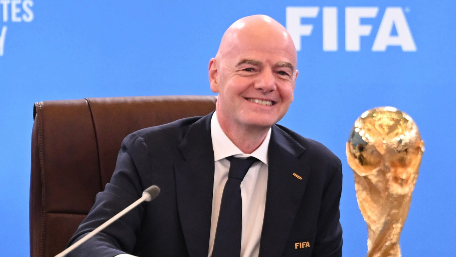 Gianni Infantino enfrenta críticas após anunciar reforma na Fifa