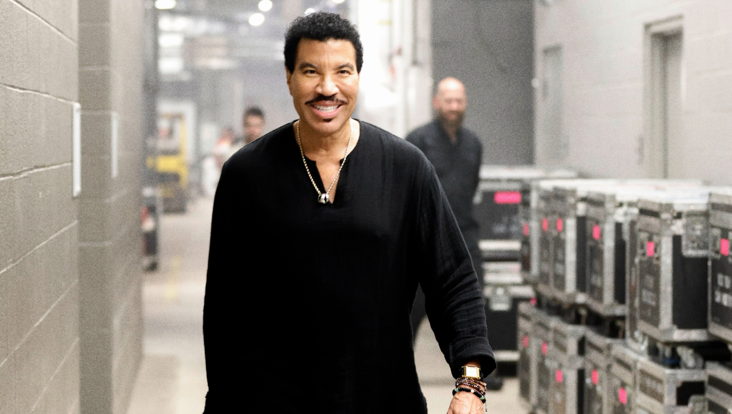 Lionel Richie é internado novamente após problema cardíaco, diz site