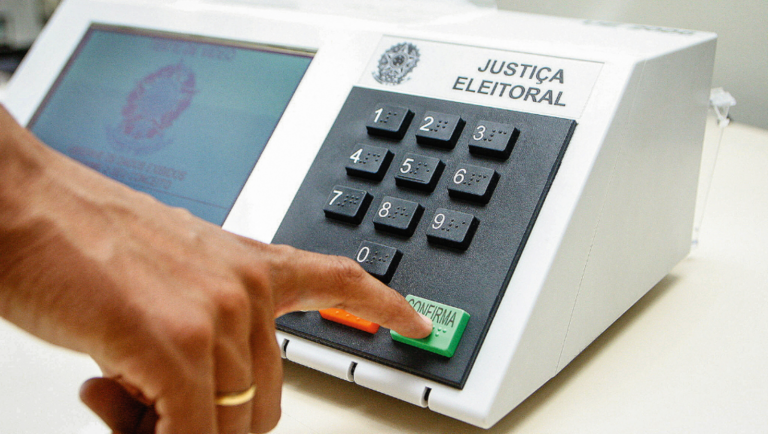 Vai votar? TRE-RJ entrega mais de 1 milhão de colas eleitorais no estado