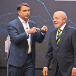Lula e Flávio Bolsonaro fecham acordo para quebra de sigilos
