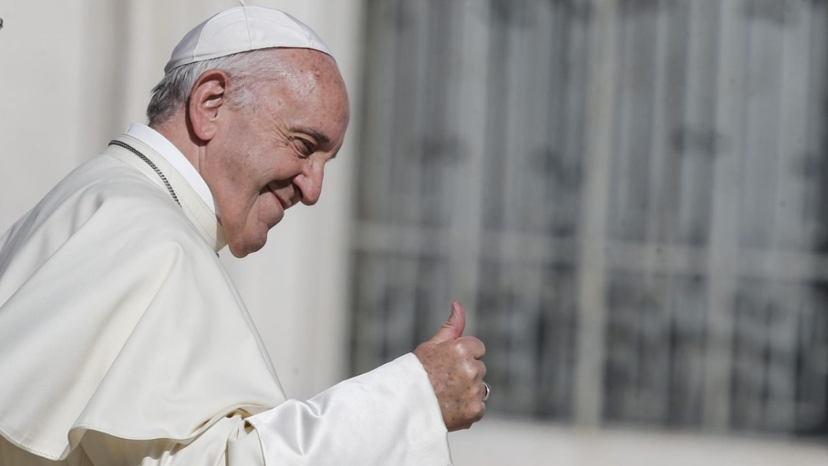 Rio aprova homenagem ao Papa Francisco em Copacabana