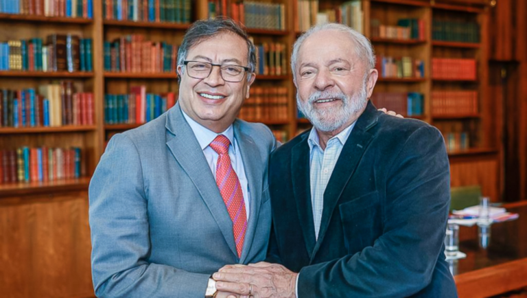 Líderes latino-americanos comemoram reeleição de Lula no Brasil