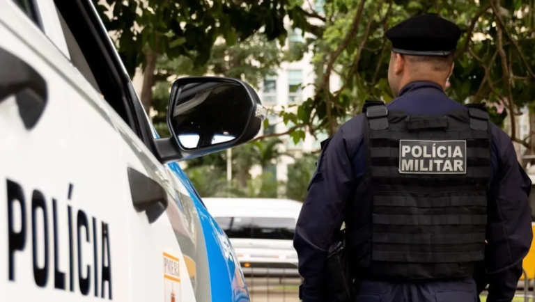 Bazuca antidrone usada contra drones da polícia é apreendida no Rio